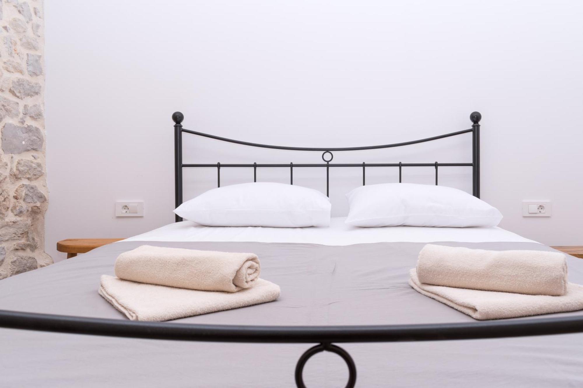Apartmani Spanja ヴォディツェ エクステリア 写真