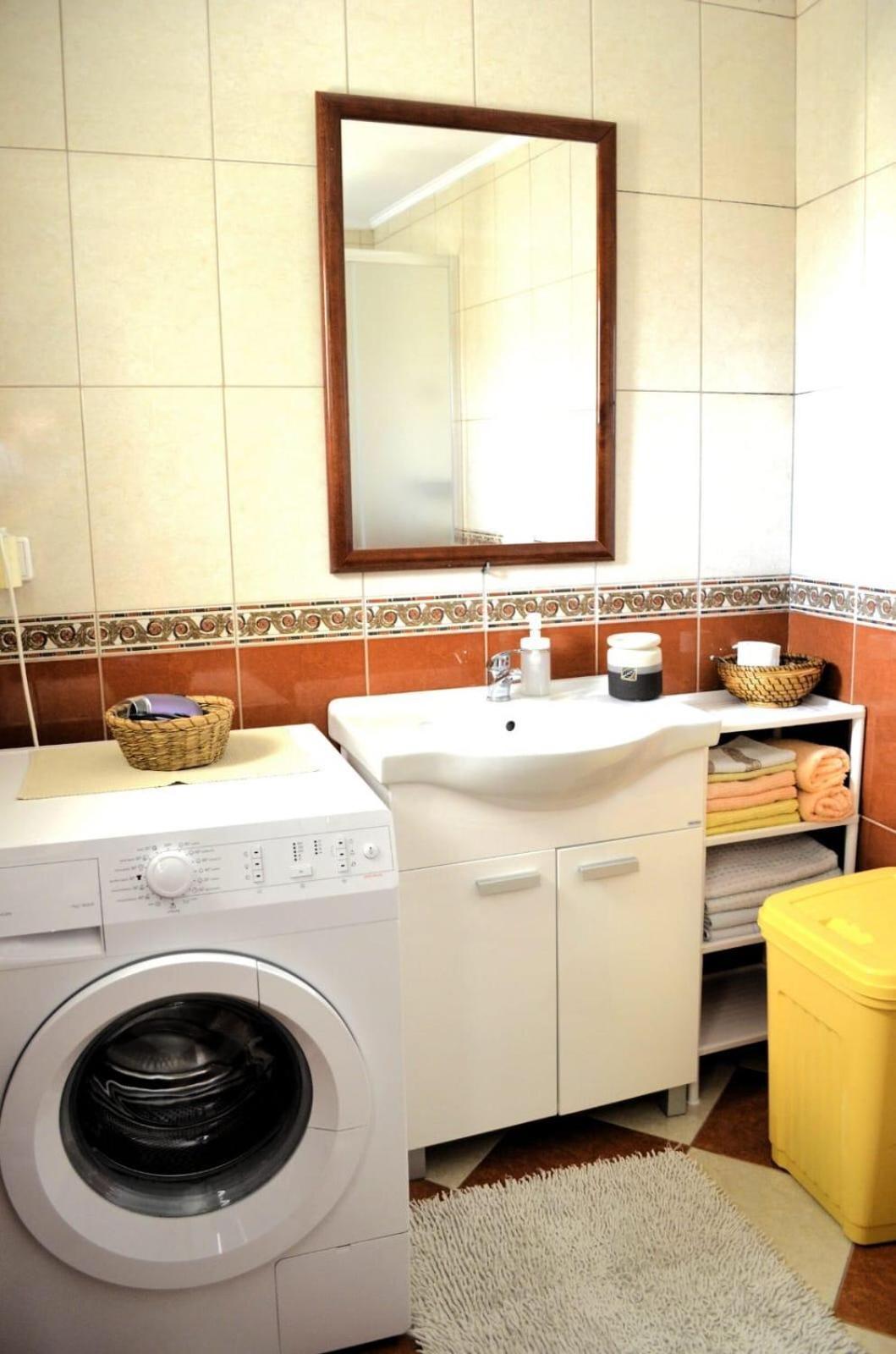 Apartmani Spanja ヴォディツェ エクステリア 写真